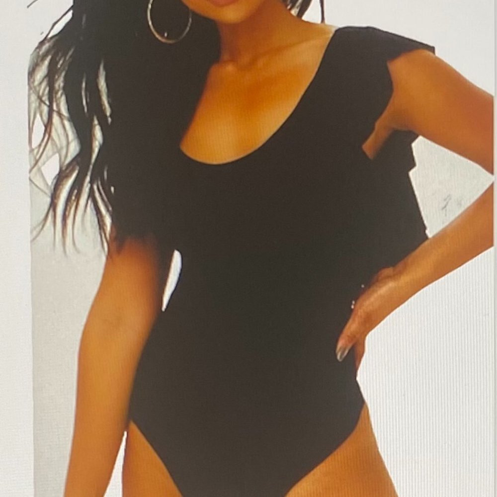 LITTLE BLACK BODYSUIT THONG RUFFLE NECK LG